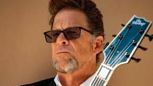 Jason Newsted libra dura batalla contra el cáncer