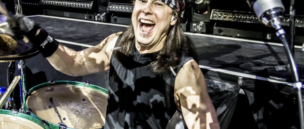 Godsmack ficha a Mike Mangini como su nuevo baterista